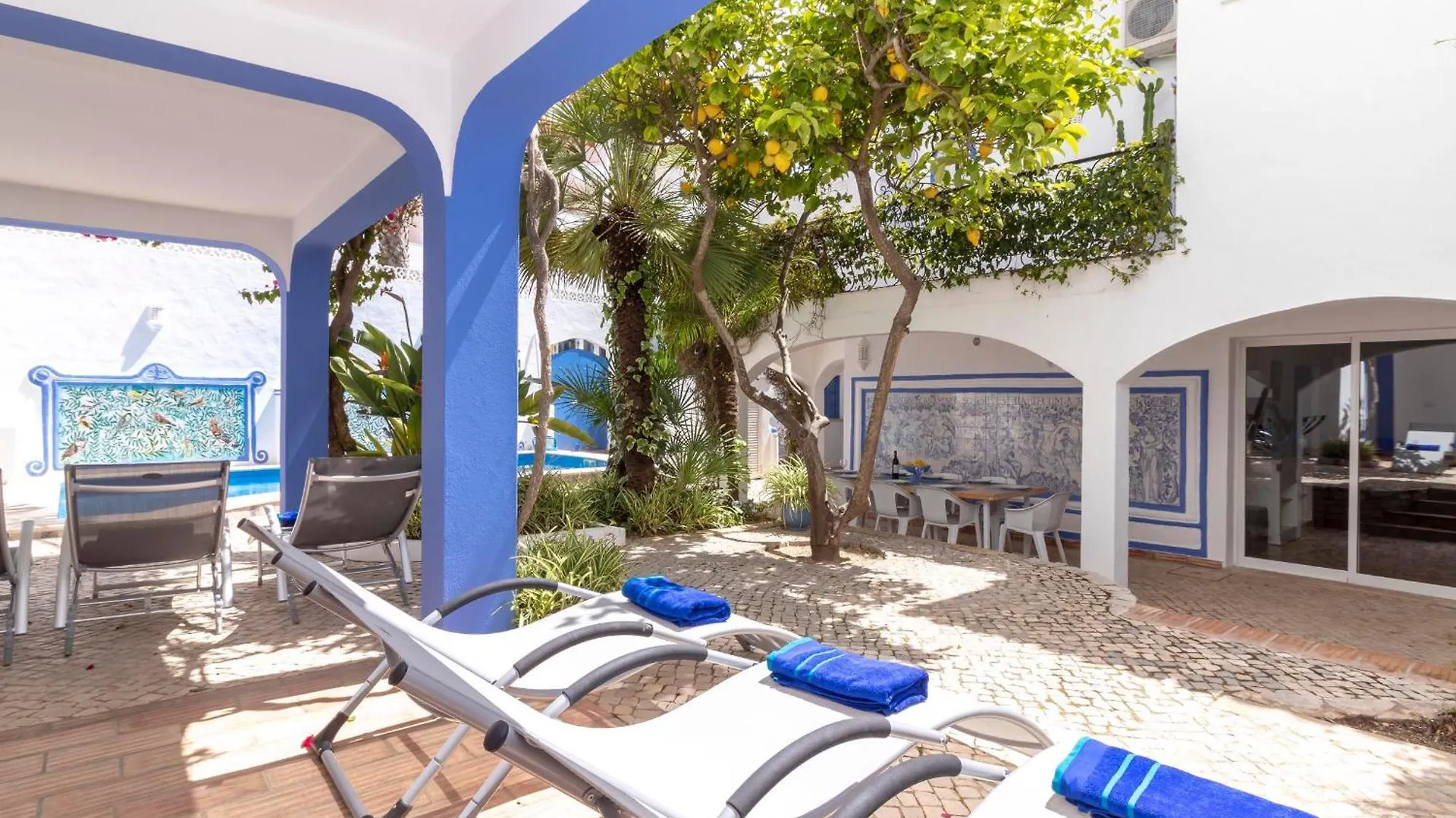 Villa Oasis Hidden Gem Heart Of Village Pool Courtyard Carvoeiro